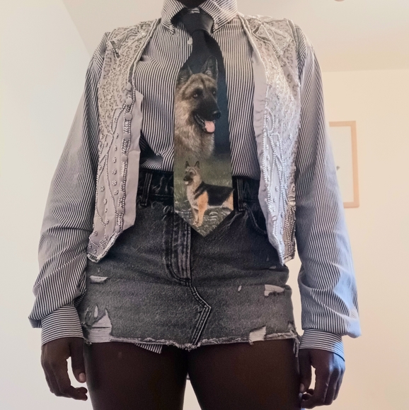 German Shepard Tie - Picture 2 of 3